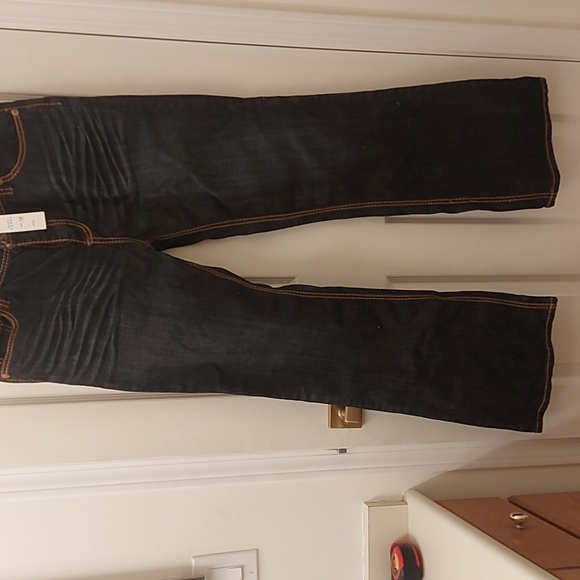 New jeans - Picture 5 of 6